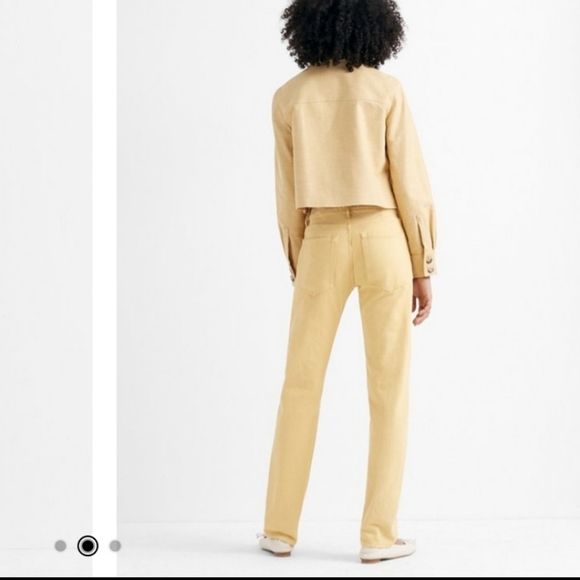 Club Monaco The Relaxed Slim High Waist Jeans in Light Yellow - Picture 10 of 10